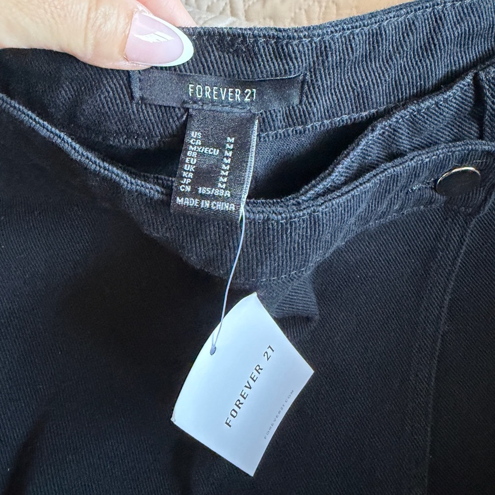 Forever 21 Black Denim Wrap-Front Skort Shorts - Picture 5 of 7